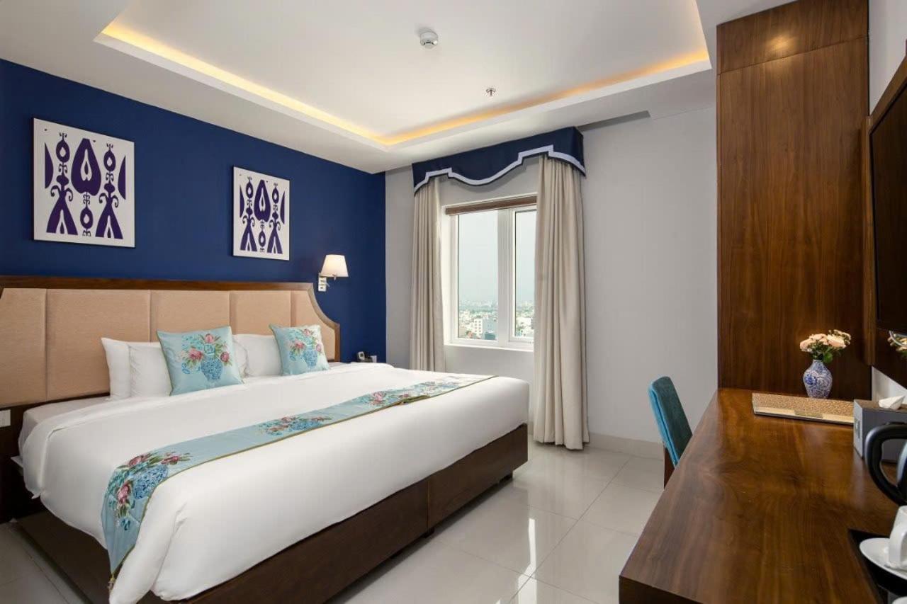 Tgt Beach Hotel Da Nang Buitenkant foto